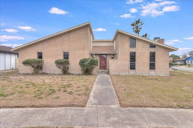 Building Photo - 985 Crossbill St Rental