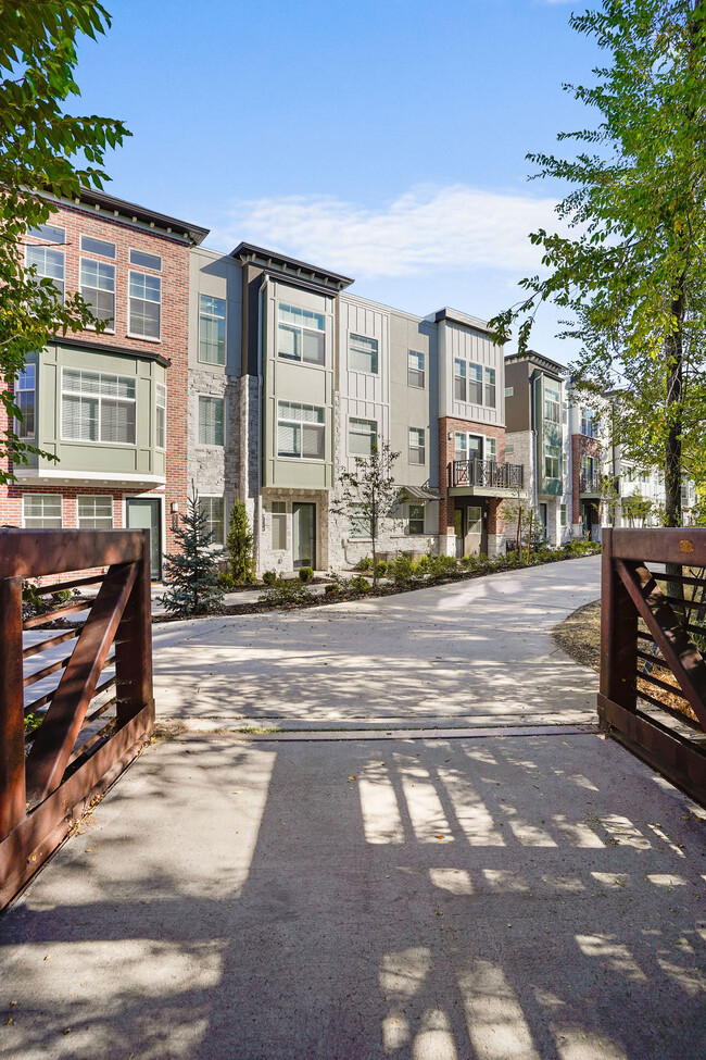 Current Townhomes - Current Townhomes