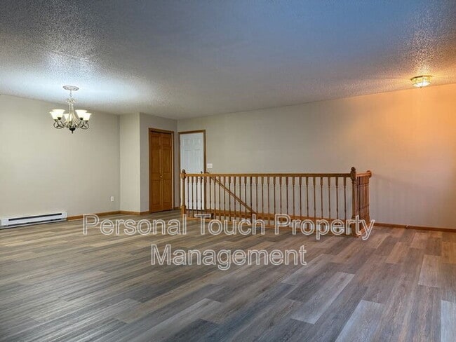 Photo - 2736-33 1/2 33 1/2 Ave S