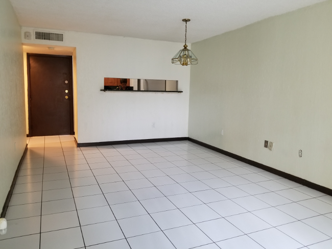 Photo - 10400 SW 108th Ave Condo Unit A-310