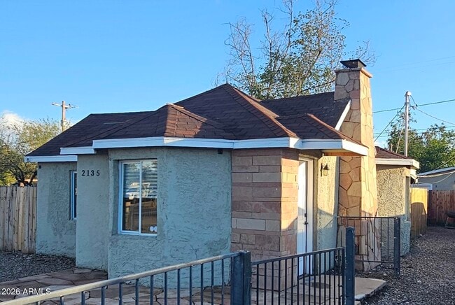 Photo - 2135 W Hadley St