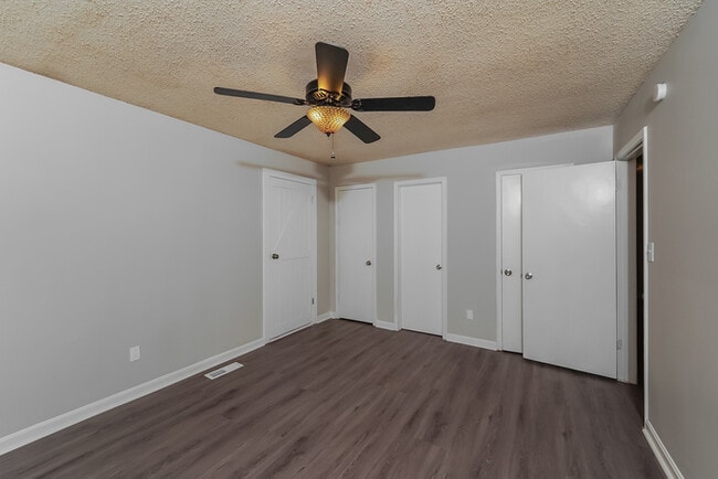 Photo - 1855 Satterwhite St