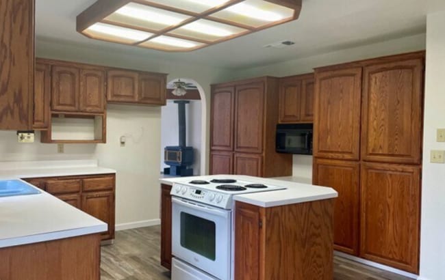 Photo - 33938 Peckinpah Acres Dr