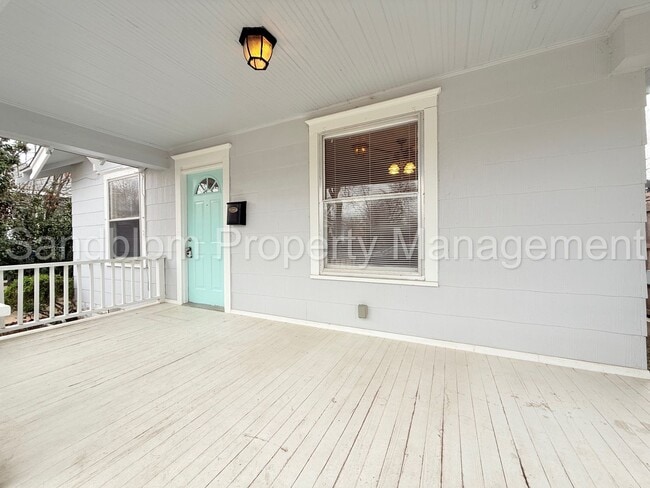 Photo - For Lease | Cherry Street | Available April 15th