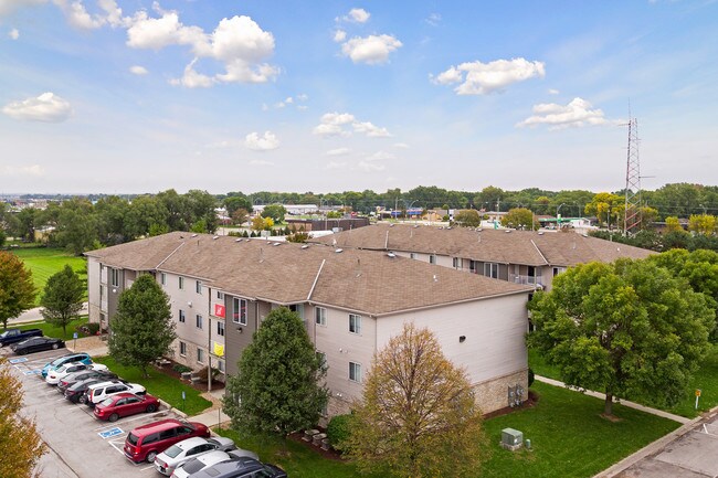 Cambridge Apartments