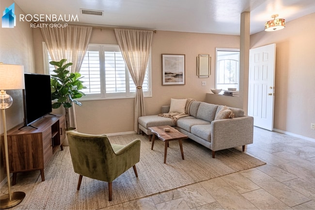 Photo - Hilltop 3-beds, 2-baths retreat with Mountain Views in Prescott Country Club!