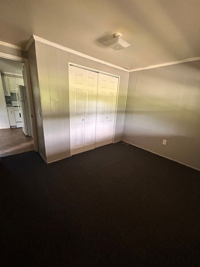 Photo - Available Now – 2 Bed / 1 Bath Apartment at Bunker Hill Mobile Home Community Unit Lot 5
