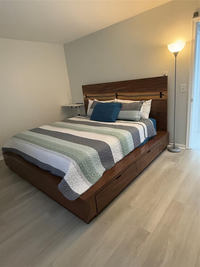 Photo - 12850 SW 4th Ct Unit 203i