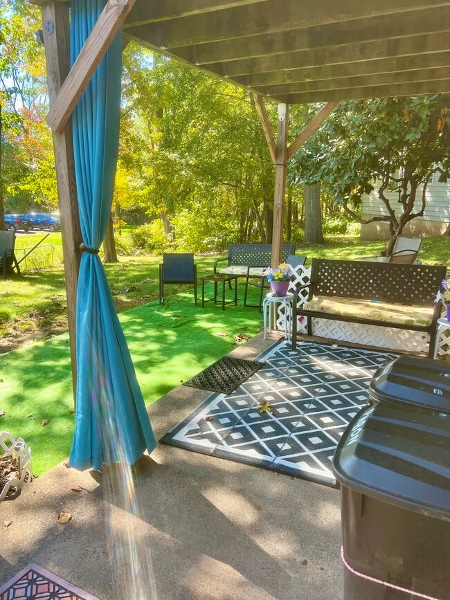 Photo - 129 Wedgewood dr Unit 4
