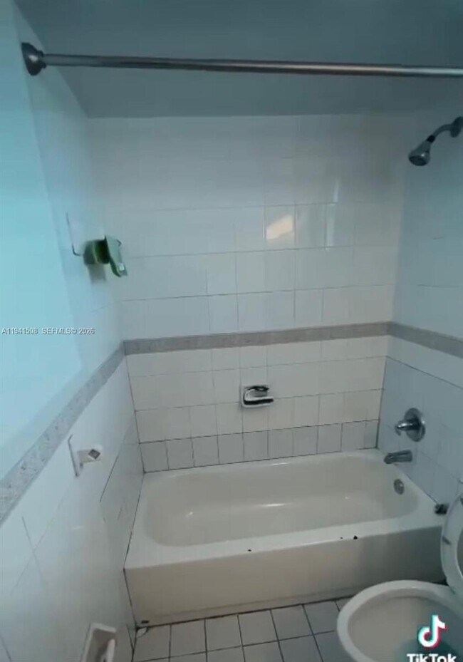 Photo - 301 NW 177th St Unit 232