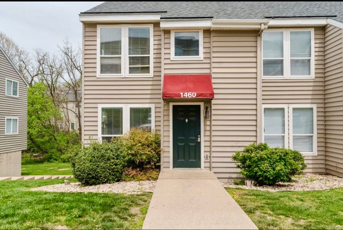 Photo - 1460 Devon Ln