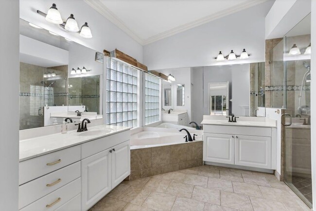 Photo - 7607 Colony Lake Dr