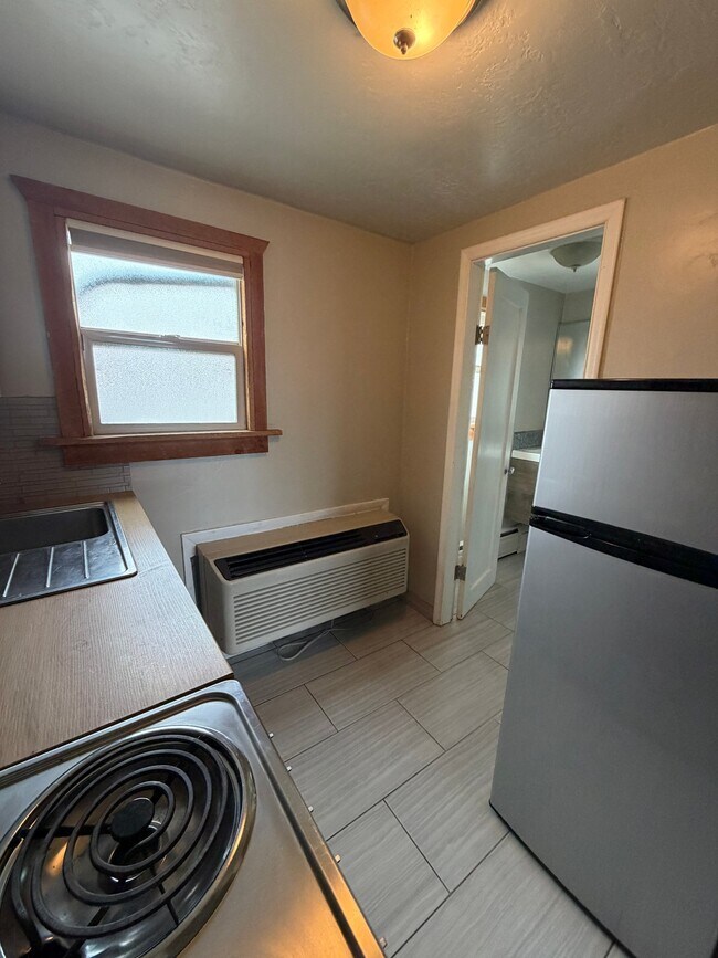 Photo - 34 N Main St Unit 2