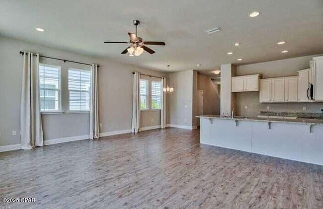 Photo - 107 Enchantment Falls Ln