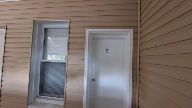 Photo - 4646 York Rd