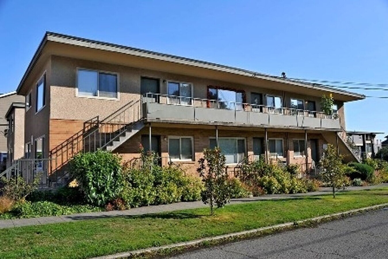 Photo - St Johns Court