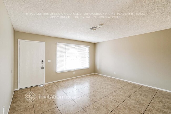 Photo - 4649 W Hubbell St