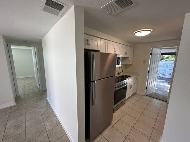 Photo - 451 90th Ave N