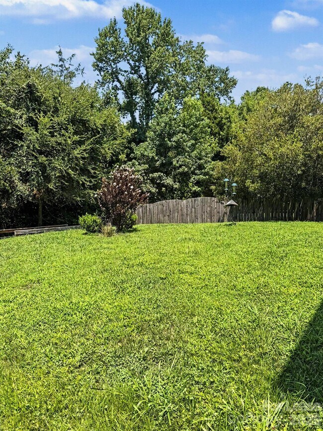 2717 Forest Grove Ct