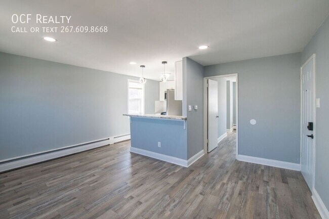 Building Photo - 5905 Houghton St Unit 2