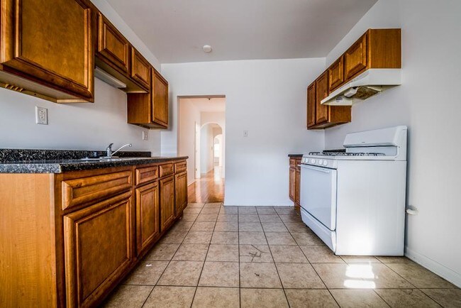 Photo - 8141 S Kingston Ave