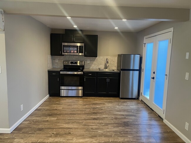 660 S P St Unit Studio
