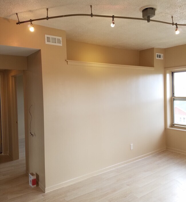 10214 S King Dr House House Rental in Chicago, IL