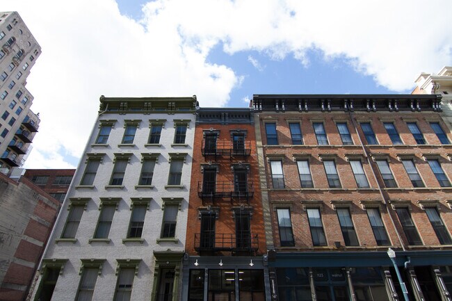 Photo - 1121 Walnut St Unit 3