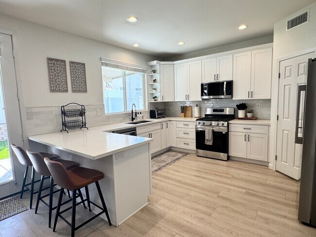 Photo - 297 Mildred St