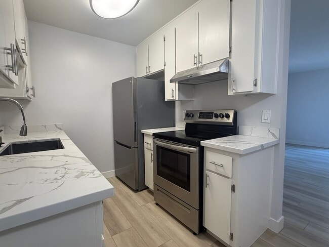 Photo - Upstairs Remodeled 1 Bedroom 1 Bath South San Jose Condo Unit 25