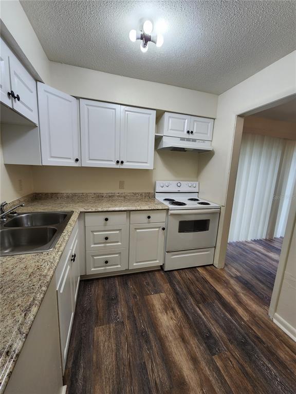 Photo - 300 NW 20th Ave Unit 5