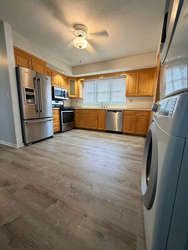 Building Photo - 16 Faneuil St Unit 1st Floor