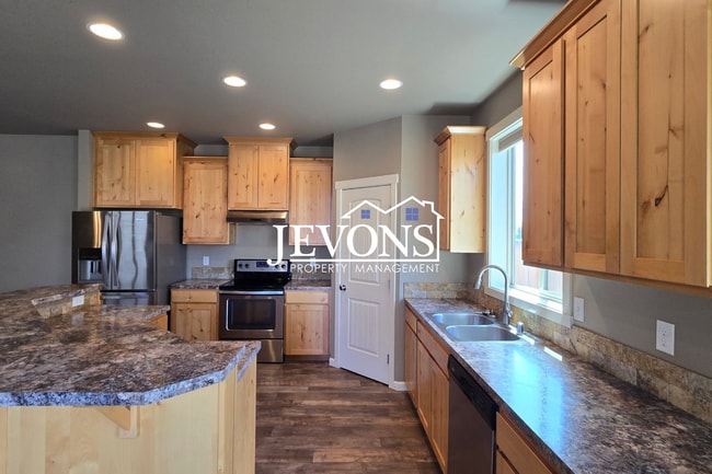 Photo - A charming and well-located single-family home!