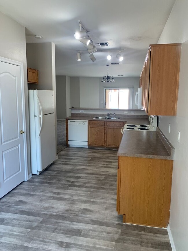 Photo - Updated 4 bed/2 bath in Great Location