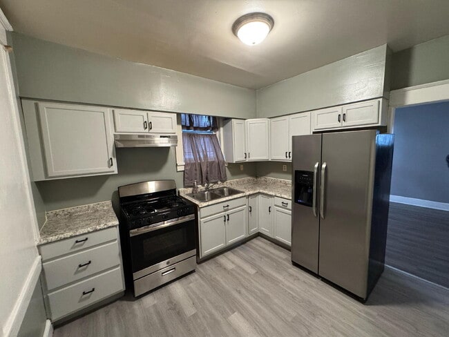 Photo - 1818 Walnut St