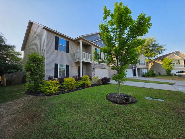 Photo - 147 Niblick Dr