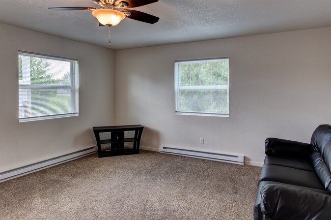 Photo - Kinsella Apartments