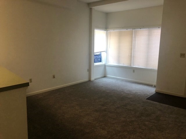 Photo - 1407 Parade St