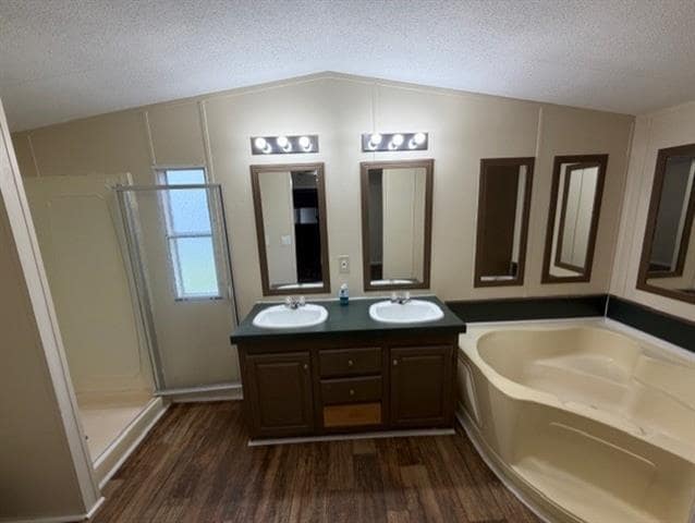 Photo - 1620 E Reno Rd