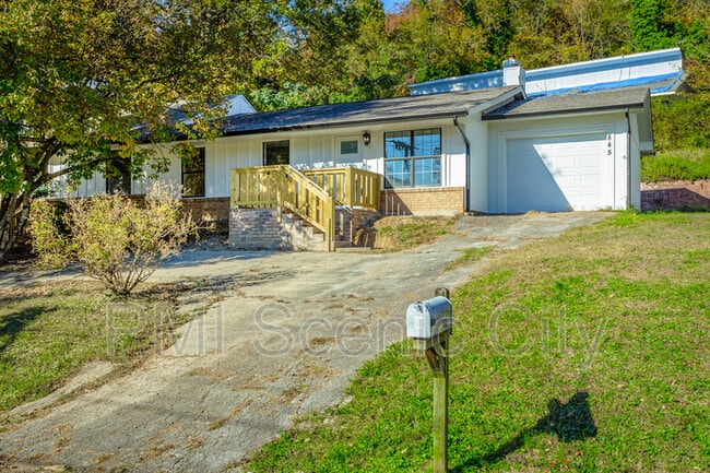 Photo - 845 Donaldson Rd