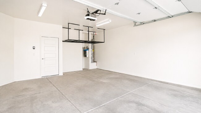 Photo - Beautiful 4-Bed, 2.5-Bath Home in Scenic Washington, UT Near Sand Hollow
