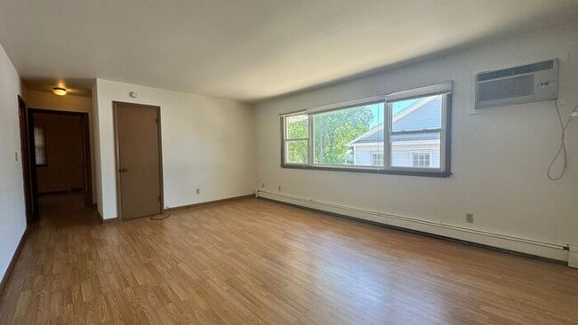 Photo - $1,300 | 2 Bedroom, 1 Bathroom Apartment |...