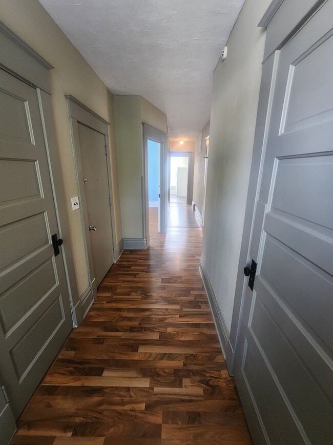 Photo - 1719 Farnam St Unit 2