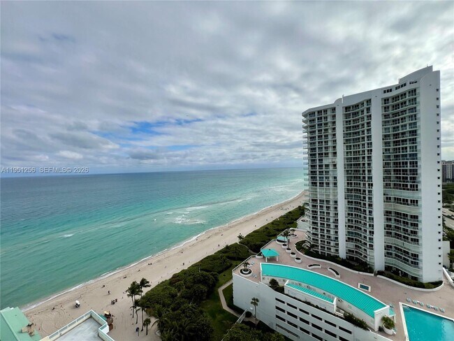Photo - 16699 Collins Ave Unit 2109