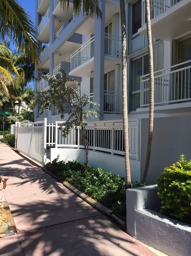 Photo - 7832 Collins Ave Unit 306