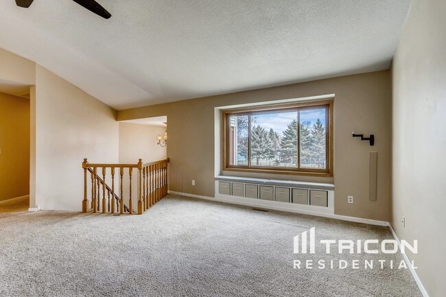 Photo - 9864 Wake St NE