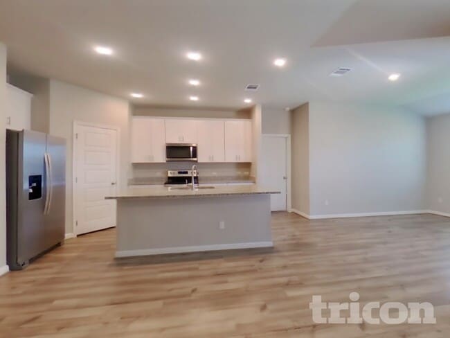 Photo - 13685 Paxton Blvd