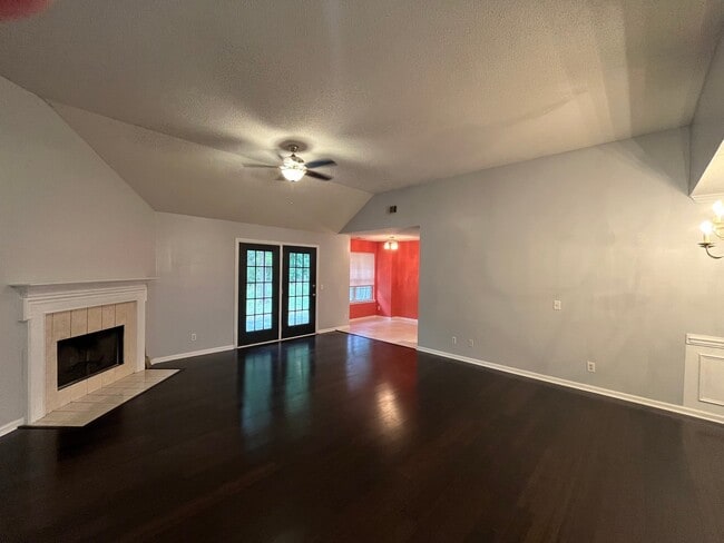 Photo - 152 Dovetail Crossing