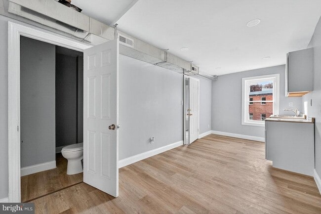 Photo - 11 N Willow St Unit 2