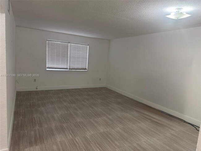 Photo - 17255 SW 95th Ave Unit 211